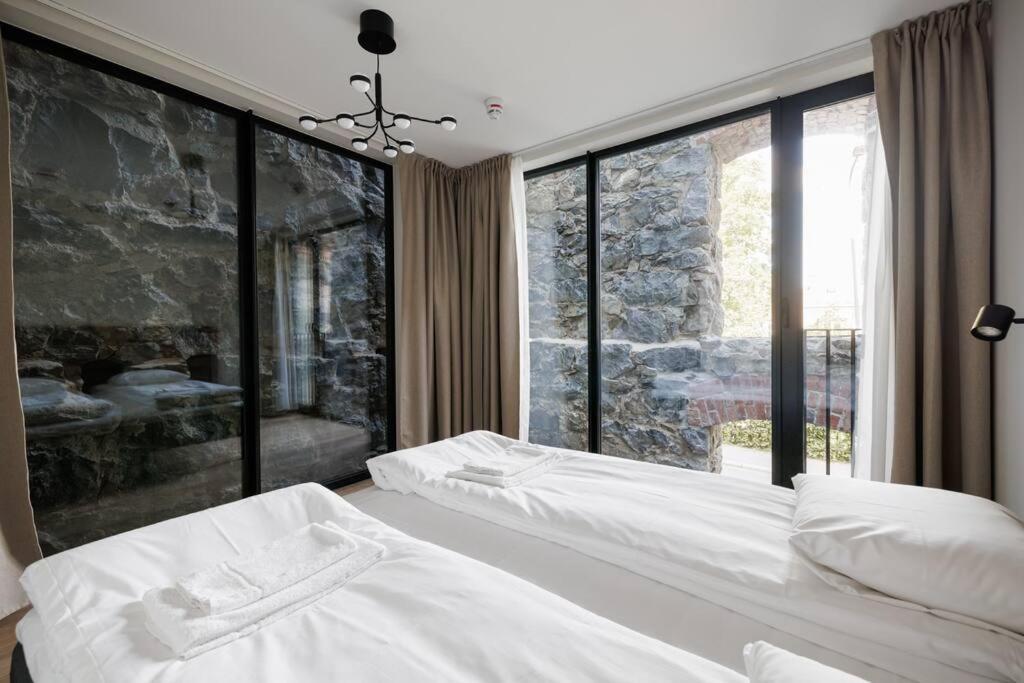 Brand New Studios Amidst Ancient Ruins Oasis Stockholm Exterior foto