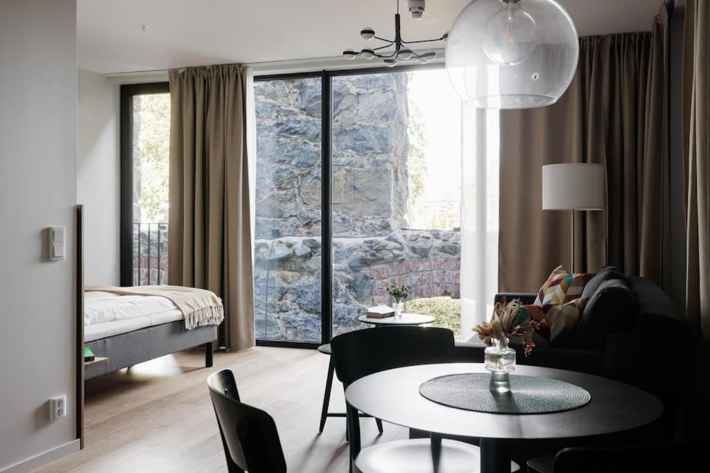 Brand New Studios Amidst Ancient Ruins Oasis Stockholm Exterior foto