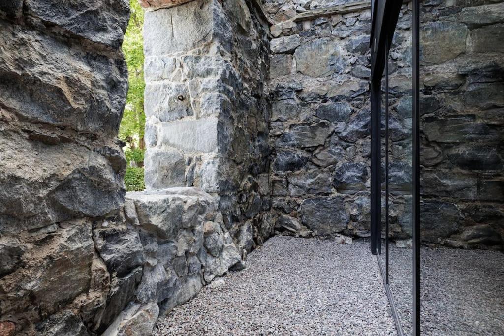 Brand New Studios Amidst Ancient Ruins Oasis Stockholm Exterior foto
